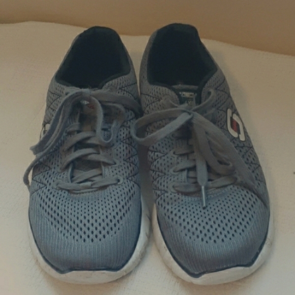 Men's Skechers 9.5 relaxed fit, gel infused, memory foam Charcoal Black Sneakers - Picture 6 of 8